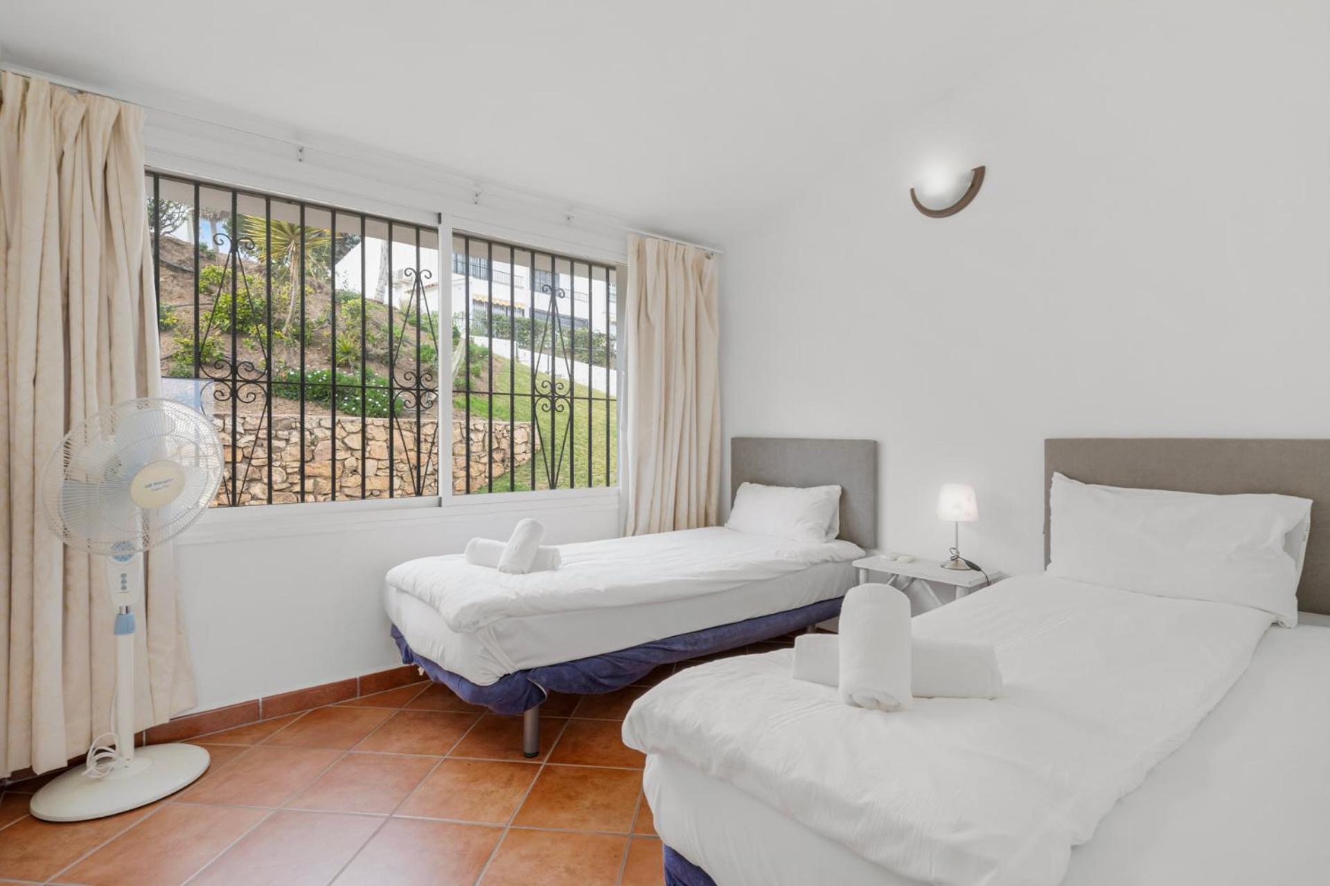 Charming Seaview Apartment With Pool In La Cala By Costarentals - Ref 49 卡拉德米哈斯 外观 照片